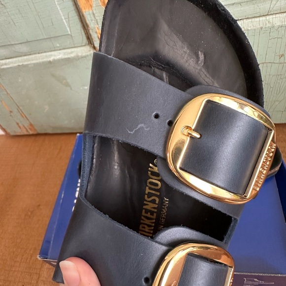 NIB Birkenstock Arizona Big Buckle Leather Navy Gold Womens 11 Narrow EU42 - Picture 11 of 13